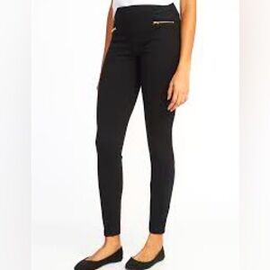 Old navy High-Rise Stevie PonteKnit Sueded-Trim ZipPanel Pants M great condition